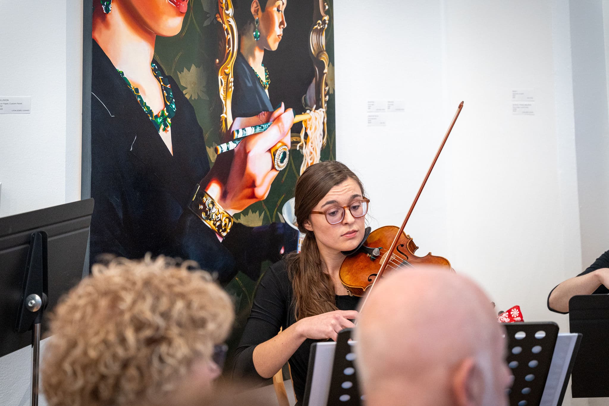 A solo violin performance that brings a touch of elegance and sophistication to your event.